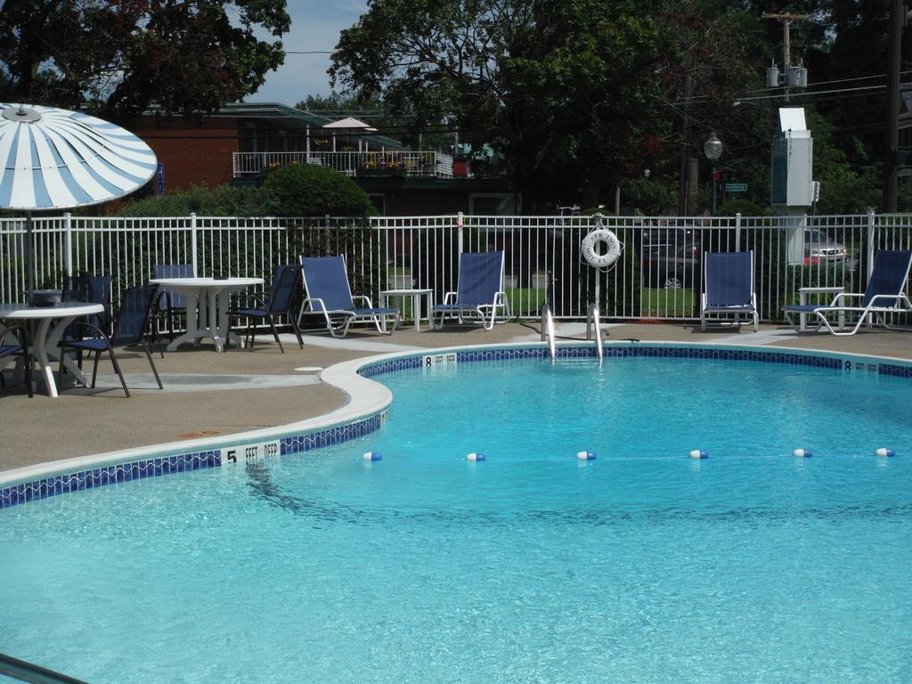 The Springs Motel Saratoga Springs Buitenkant foto